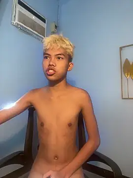 Snapshot of urcumjp chatting on 25, 3, 2026 urcumjp online show from 25, 3, 2026