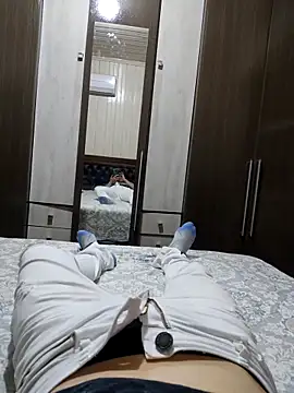 Gustavo198045 online show from 26, 10, 2025