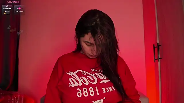 scarlett Collinss online show from 29, 11, 2025