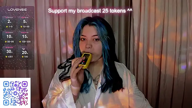 Alisa Monroe online show from 4, 10, 2025