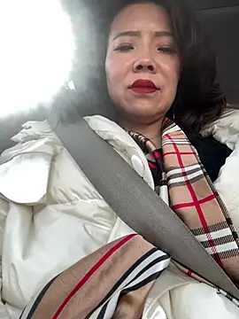 Snapshot of anna_yngs chatting on 14, 3, 2026 anna yngs online show from 14, 3, 2026