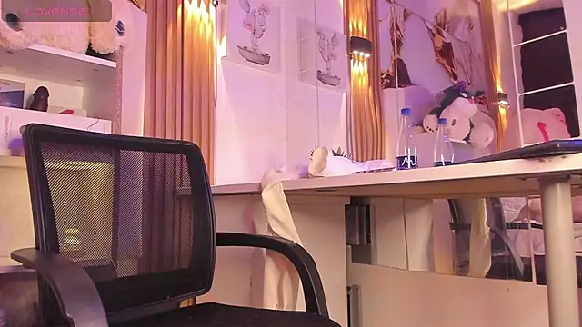 AgathaAtenea online show from 2, 10, 2025