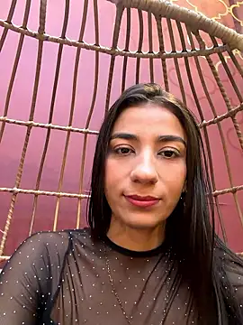 -juicy  online show from 11, 1, 2026