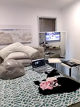 iamthepublickmasterbater online show from 26, 10, 2025