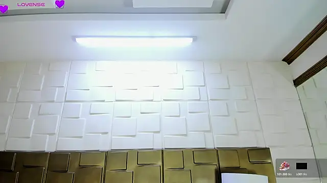 VioletLux online show from 21, 10, 2025