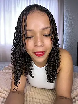 Yasmin777  online show from 18, 9, 2025