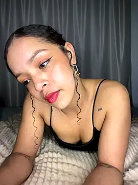 Yasmin777  online show from 21, 9, 2025