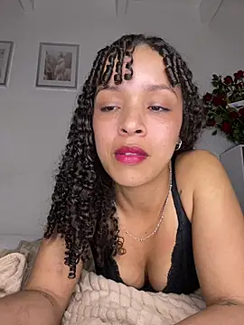 Snapshot of Yasmin777_ chatting on 15, 5, 2026 Yasmin777 online show from 15, 5, 2026