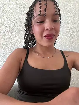 Snapshot of Yasmin777_ chatting on 28, 5, 2026 Yasmin777 online show from 28, 5, 2026