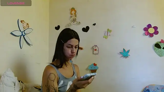 Akasha001 online show from 8, 10, 2025