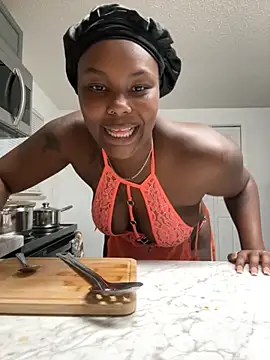 Bleuk online show from 17, 10, 2025