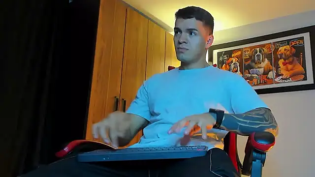 Snapshot of ALPHA_DOMINUS_ chatting on 9, 1, 2026 ALPHA DOMINUS online show from 9, 1, 2026