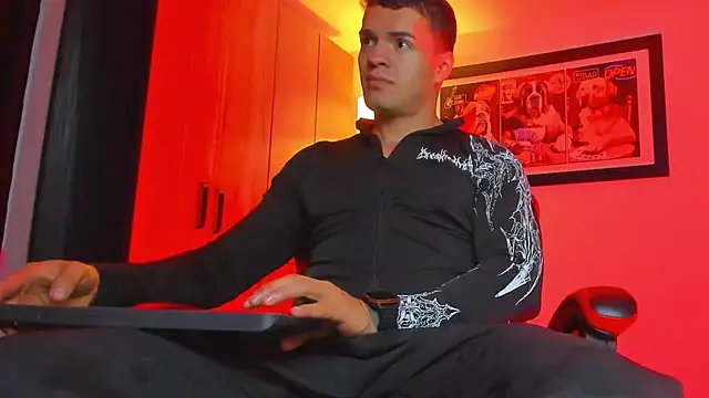 Snapshot of ALPHA_DOMINUS_ chatting on 14, 1, 2026 ALPHA DOMINUS online show from 14, 1, 2026