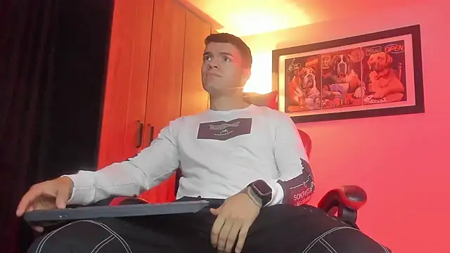 Snapshot of ALPHA_DOMINUS_ chatting on 15, 1, 2026 ALPHA DOMINUS online show from 15, 1, 2026