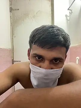 Snapshot of omkarcoll chatting on 14, 4, 2026 omkarcoll online show from 14, 4, 2026