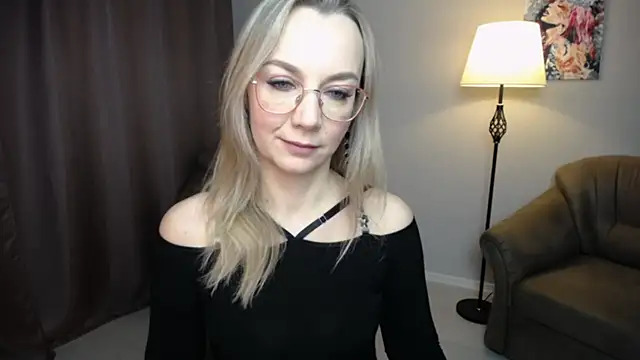 Ava Elior online show from 18, 12, 2025