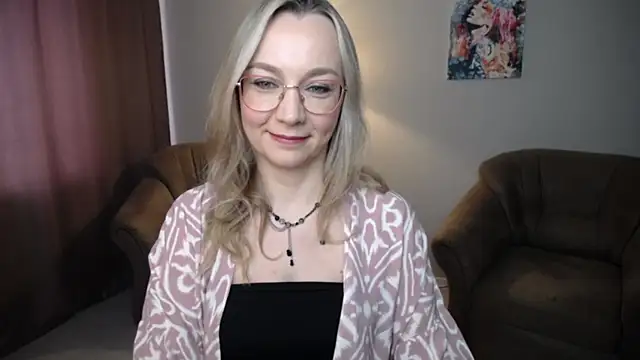 Ava Elior online show from 8, 5, 2026