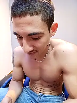 Snapshot of jhonny_thes28 chatting on 1, 3, 2026 jhonny thes28 online show from 1, 3, 2026