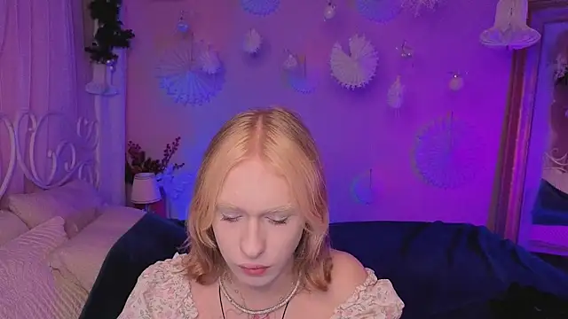 BarbieRichy online show from 18, 12, 2025