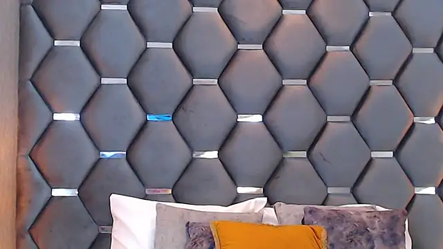 MelodyCarsson online show from 2, 2, 2026