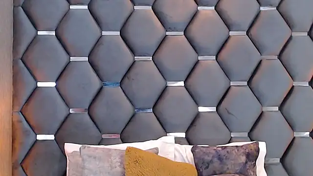 MelodyCarsson online show from 5, 2, 2026