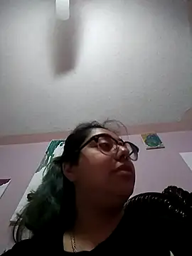 Snapshot of Lovelyrainn chatting on 25, 9, 2025 Lovelyrainn online show from 25, 9, 2025