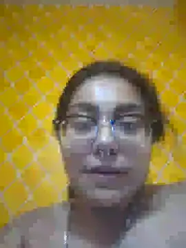 Snapshot of Lovelyrainn chatting on 4, 11, 2025 Lovelyrainn online show from 4, 11, 2025