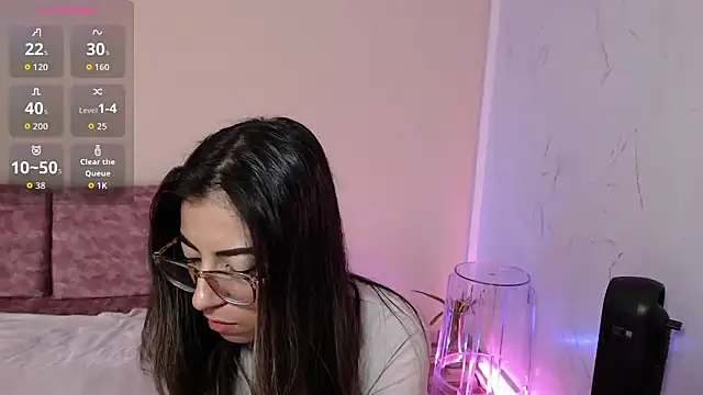 Susanahendrix online show from 3, 2, 2026