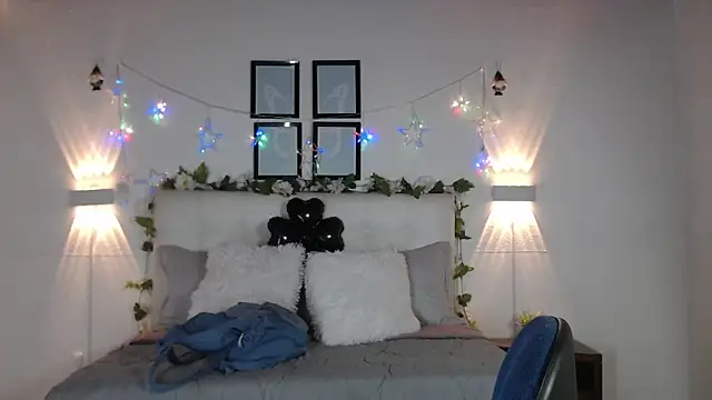 Megan 05  online show from 17, 2, 2026