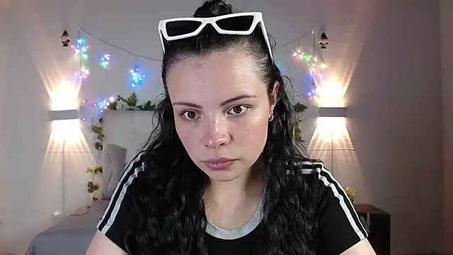 Megan 05  online show from 5, 5, 2026