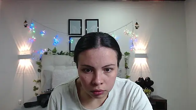Megan 05  online show from 20, 5, 2026