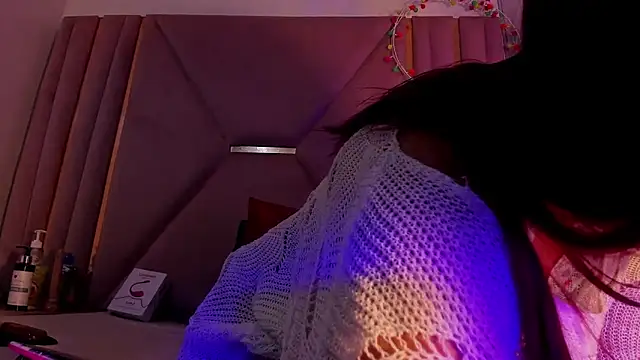 jazmin waked online show from 10, 5, 2026
