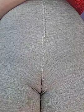 Snapshot of Lady_Sofhia chatting on 10, 4, 2026 Lady Sofhia online show from 10, 4, 2026