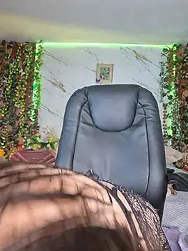 Lady Sofhia online show from 19, 5, 2026