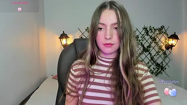 velvet  moon online show from 6, 2, 2026