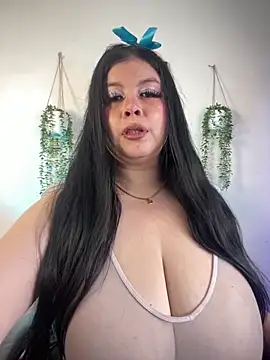 Angie lynn online show from 4, 10, 2025