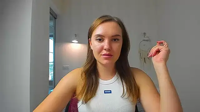 EmmaNorman online show from 19, 9, 2025