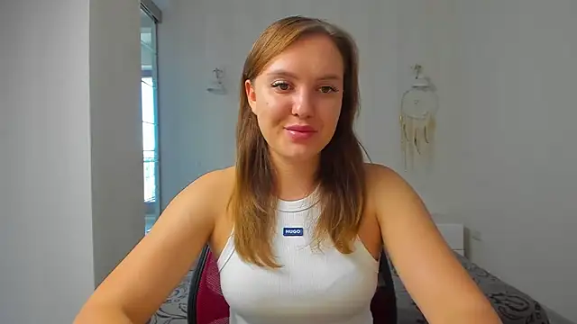 EmmaNorman online show from 23, 9, 2025