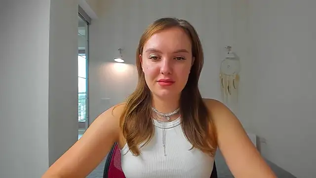 EmmaNorman online show from 25, 9, 2025