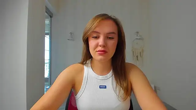 EmmaNorman online show from 27, 9, 2025