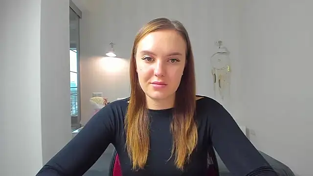 EmmaNorman online show from 9, 10, 2025