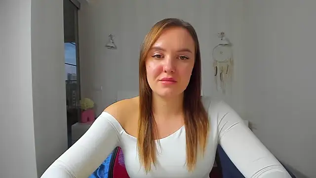 EmmaNorman online show from 20, 10, 2025