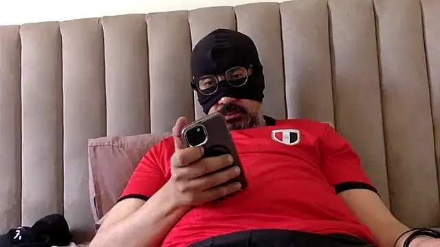 Snapshot of CaiBull chatting on 6, 6, 2026 CaiBull online show from 6, 6, 2026