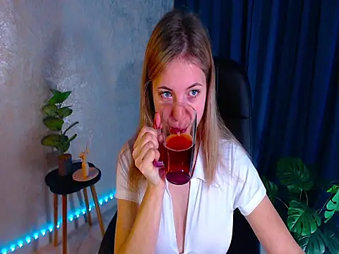 Snapshot of arlana_klart chatting on 24, 9, 2025 arlana klart online show from 24, 9, 2025