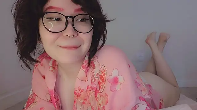tsunade chan online show from 9, 5, 2026