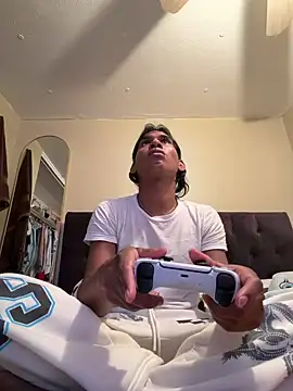 Snapshot of daniela_swet chatting on 8, 11, 2025 daniela swet online show from 8, 11, 2025