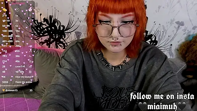 mia  yui online show from 2, 10, 2025