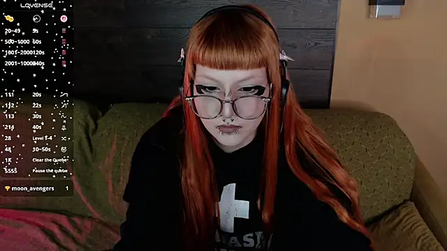 mia  yui online show from 22, 3, 2026