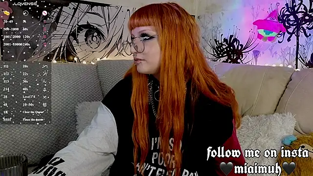 mia  yui online show from 8, 5, 2026