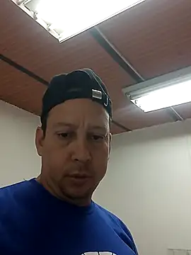 ParejahotCY online show from 21, 2, 2026